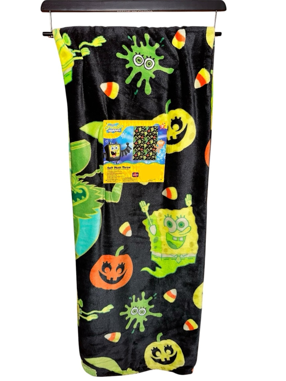 Nickelodeon SpongeBob SquarePants & The Flying Dutchman Halloween Blanket
